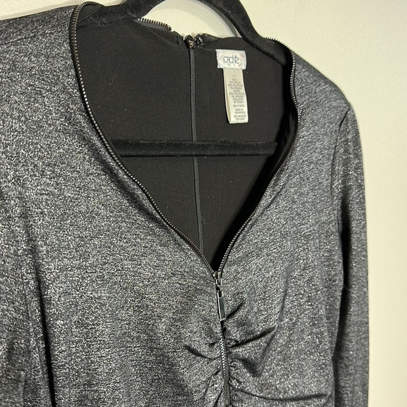 CACHE Metallic Shimmer Body Con Midi Dress | Size: Small | Dark Gray & Silver - Picture 3 of 12